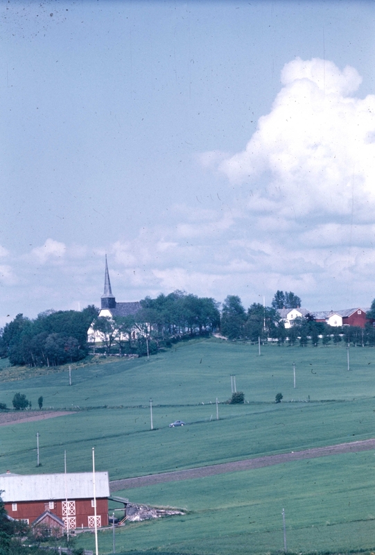 Eksteriør - Alstadhaug kirke i Levanger i Nord-Trøndelag